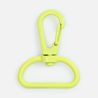 Застежка-карабин Snap Hook, L, желтый неон с нанесением логотипа